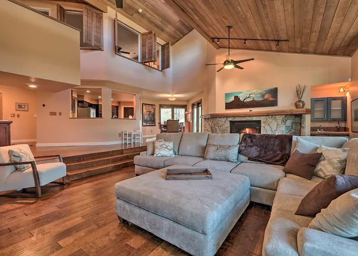 Upscale Country Club W/ Mtn Views! Flagstaff
