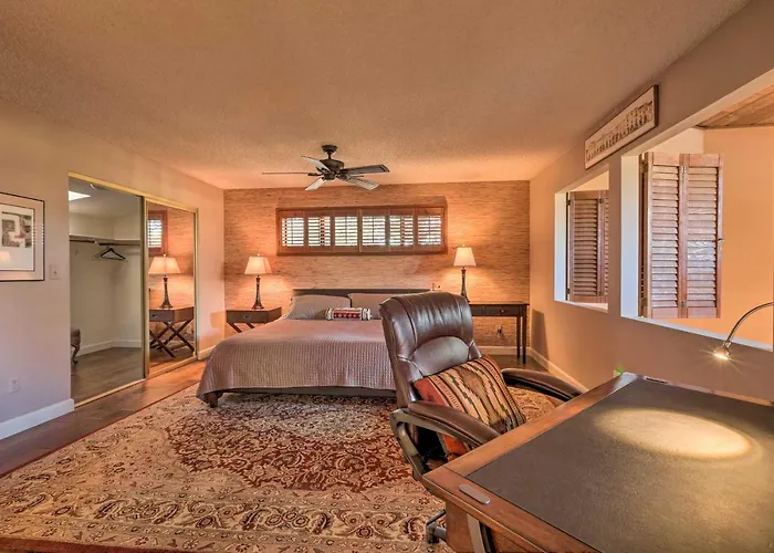 Casa vacanze Upscale Country Club W/ Mtn Views! *
