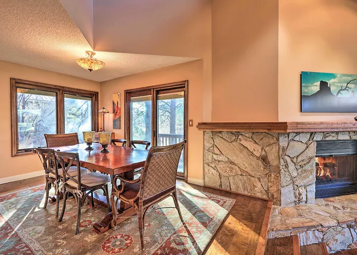 Upscale Country Club W/ Mtn Views! Holiday home Flagstaff